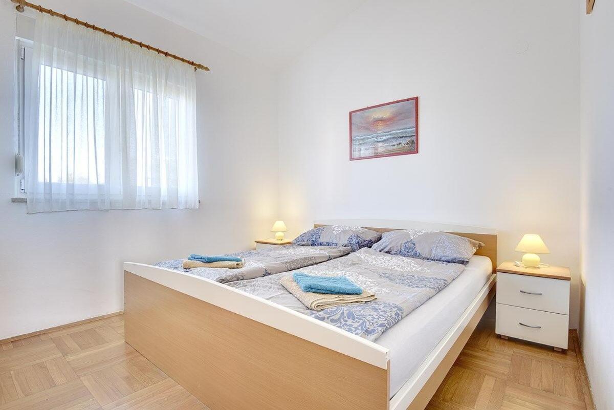 Apartment Stela Медулин Экстерьер фото